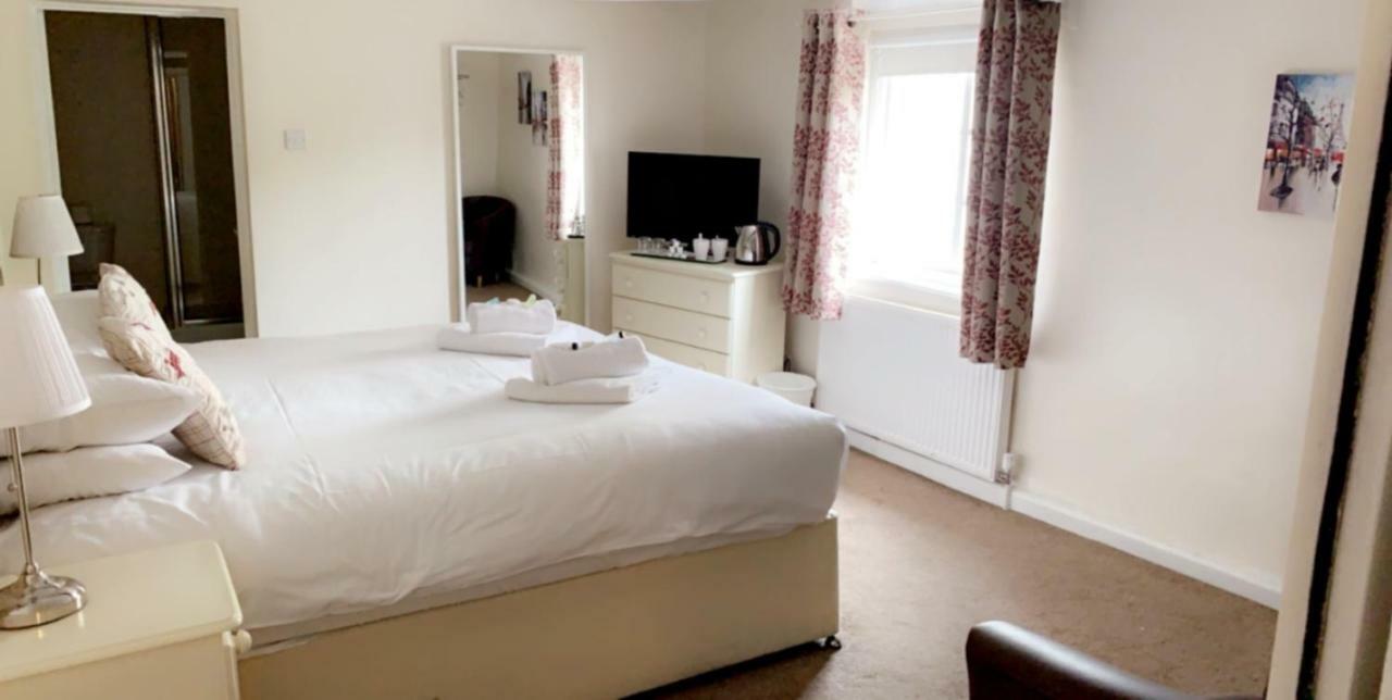 The Queens Head Stratford-upon-Avon Extérieur photo
